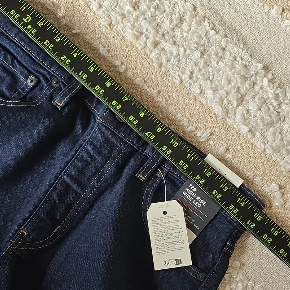 Levi's Dark Wash Indigo Wide Leg High-rise Zip Premium Jeans Size 29 - Picture 6 of 13